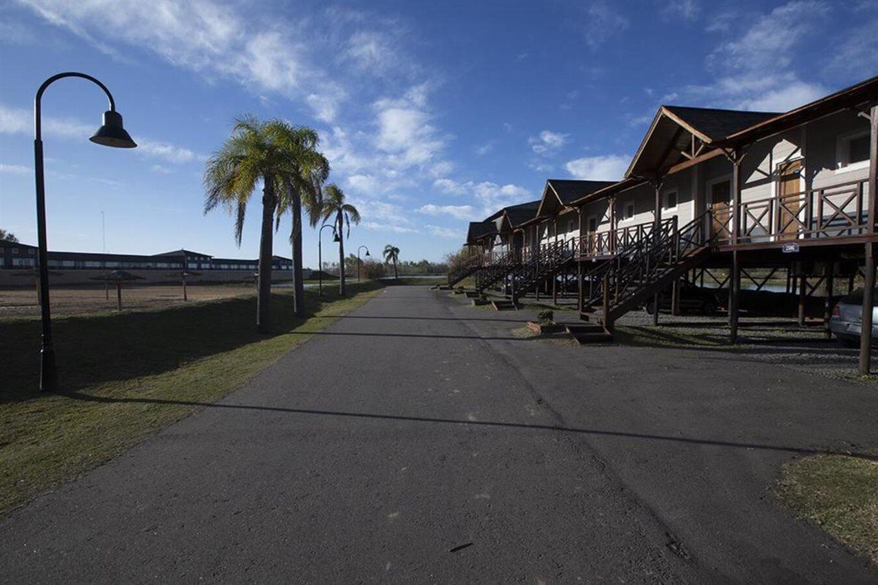 Howard Johnson Marinas & Resort San Pedro (Buenos Aires) Exterior foto