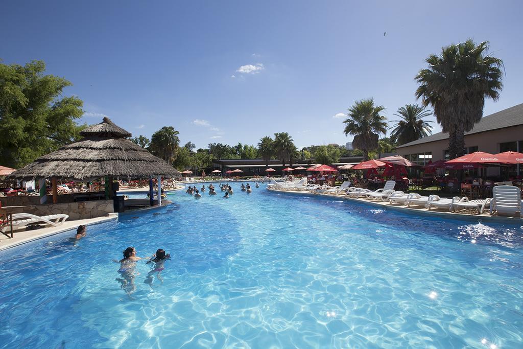 Howard Johnson Marinas & Resort San Pedro (Buenos Aires) Exterior foto