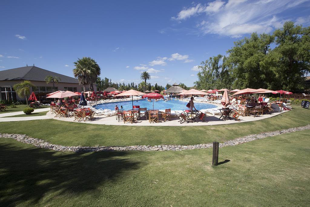 Howard Johnson Marinas & Resort San Pedro (Buenos Aires) Exterior foto