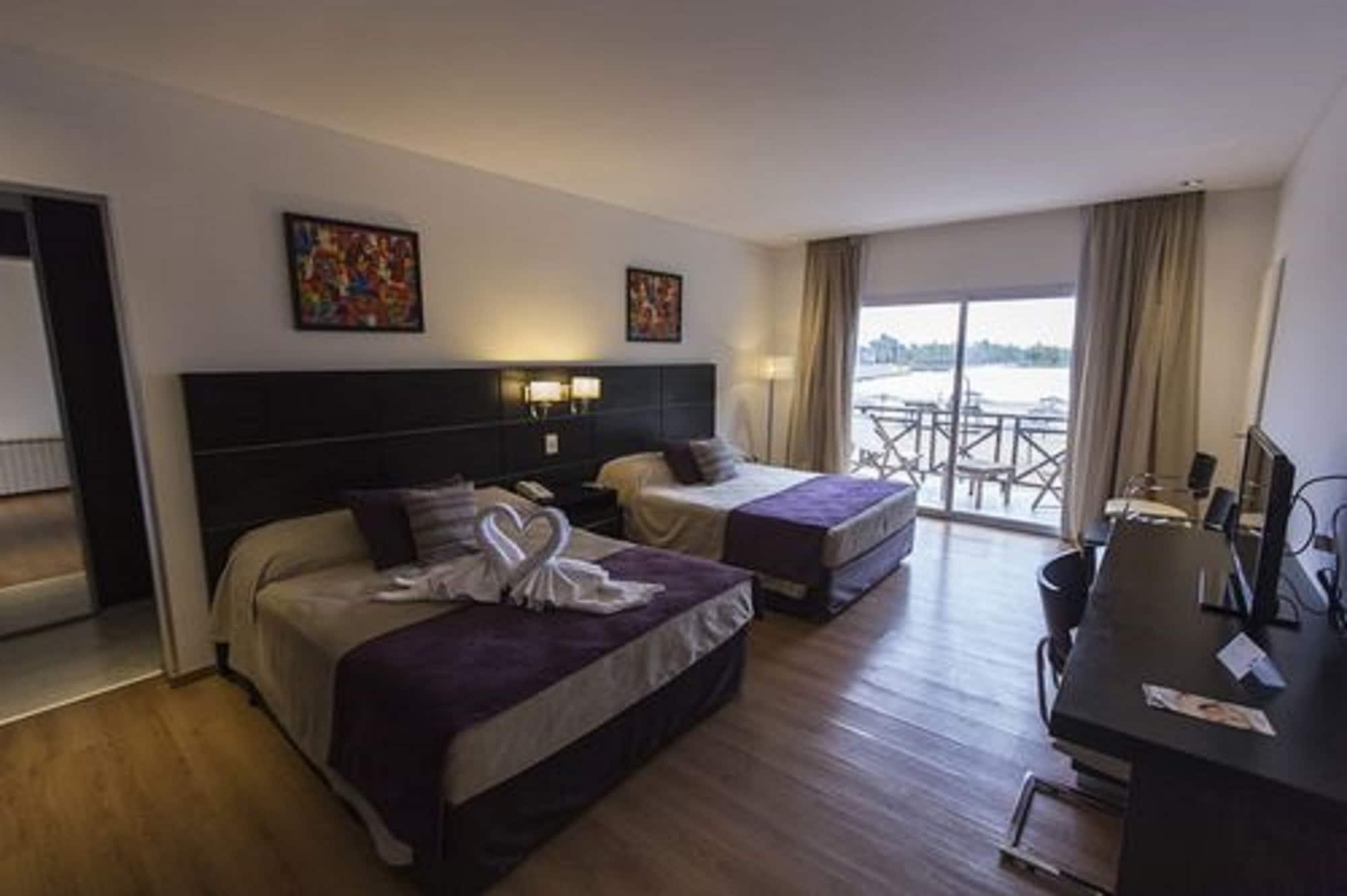 Howard Johnson Marinas & Resort San Pedro (Buenos Aires) Exterior foto