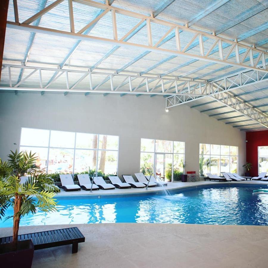 Howard Johnson Marinas & Resort San Pedro (Buenos Aires) Exterior foto