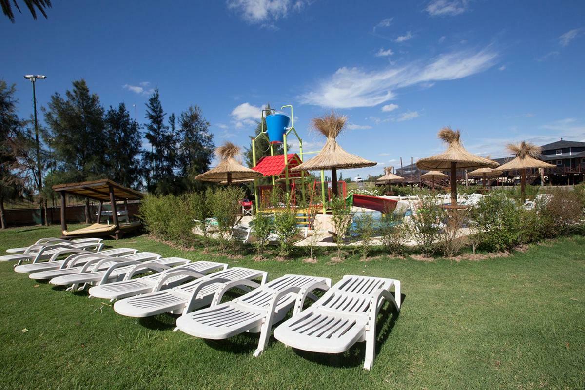 Howard Johnson Marinas & Resort San Pedro (Buenos Aires) Exterior foto